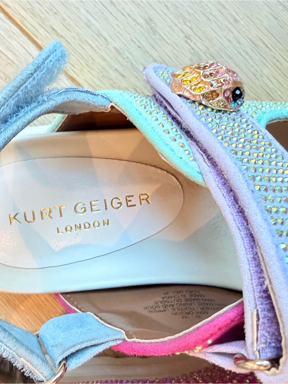 Kurt Geiger Girls Multicolor Sparkle Velcro Sandals - Picture 3 of 6